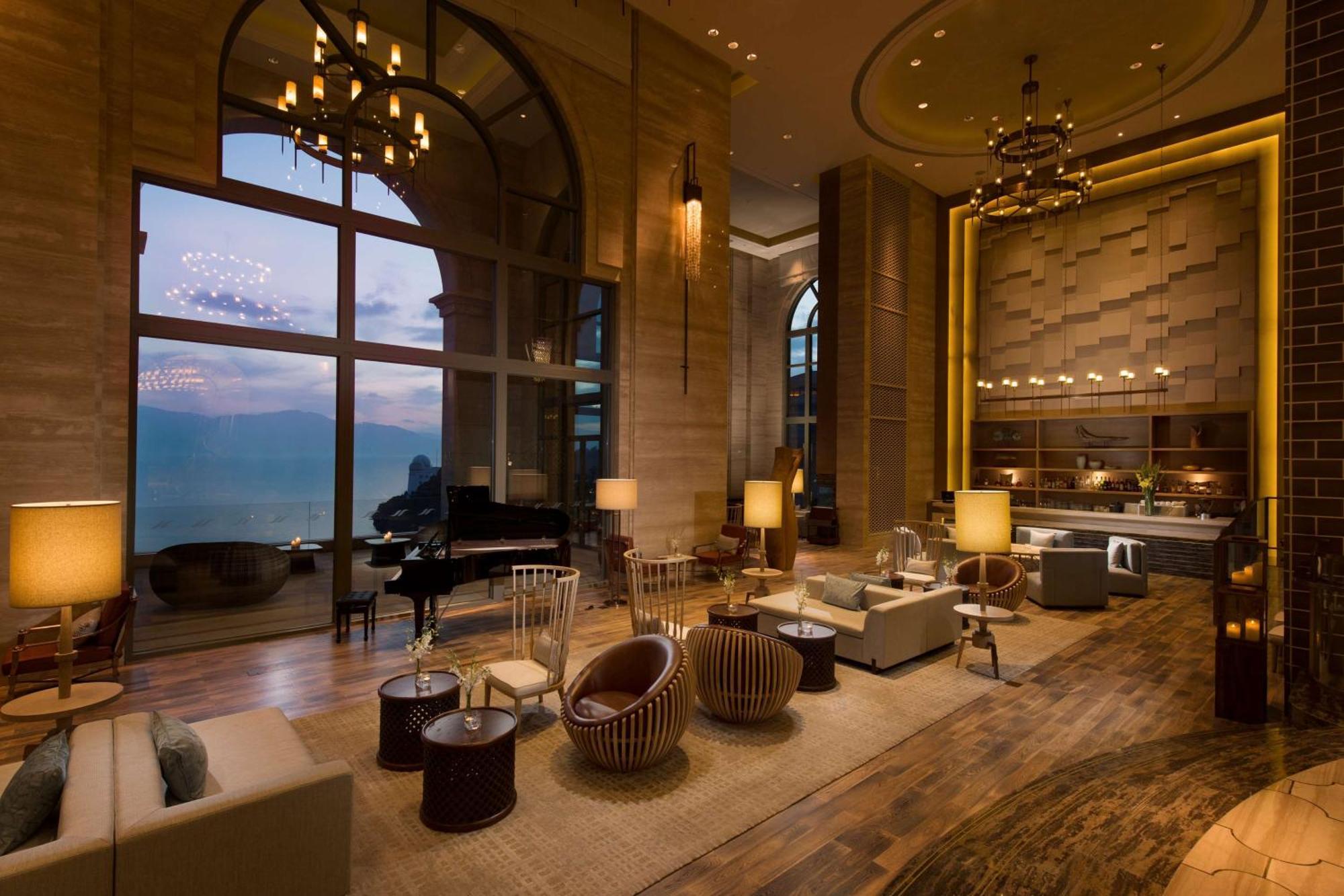 Hilton Yuxi Fuxian Lake Chengjiang  Exterior photo